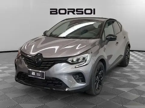 Used RENAULT CAPTUR Hybrid 2022 Ad 