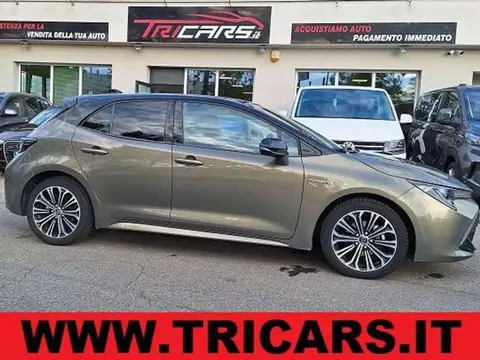 Used TOYOTA COROLLA Hybrid 2020 Ad 