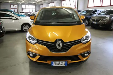 Used RENAULT SCENIC Hybrid 2017 Ad 