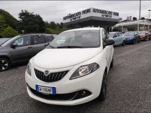 Used LANCIA YPSILON Hybrid 2024 Ad 