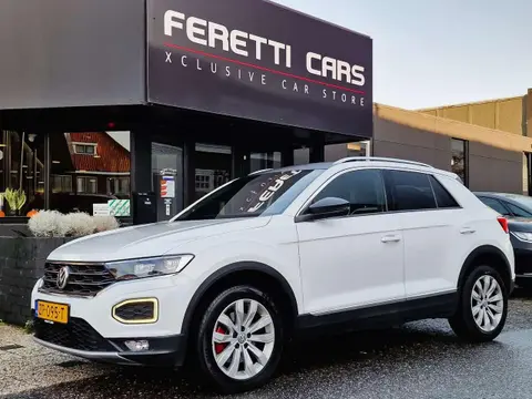 Annonce VOLKSWAGEN T-ROC Essence 2019 d'occasion 