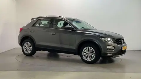 Used VOLKSWAGEN T-ROC Petrol 2019 Ad 