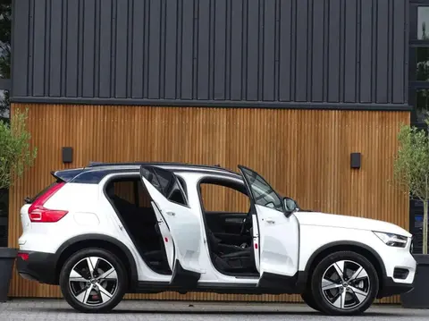 Used VOLVO XC40 Hybrid 2021 Ad 