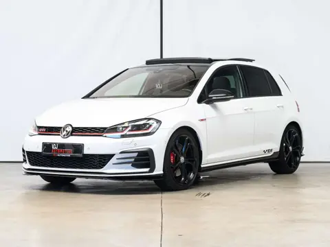 Used VOLKSWAGEN GOLF Petrol 2019 Ad Belgium