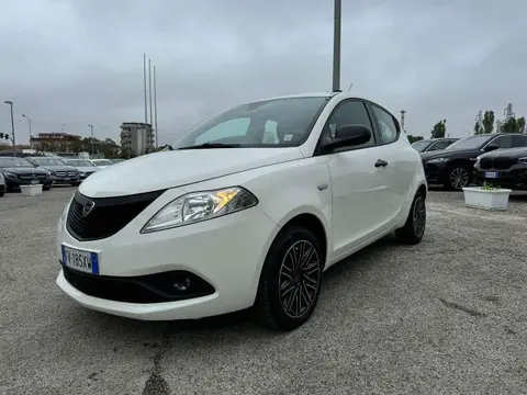 Annonce LANCIA YPSILON Essence 2019 d'occasion 