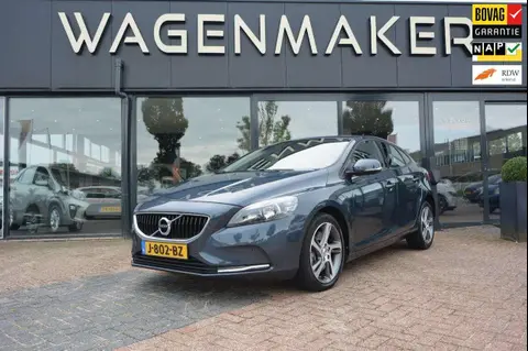 Annonce VOLVO V40 Essence 2017 d'occasion 