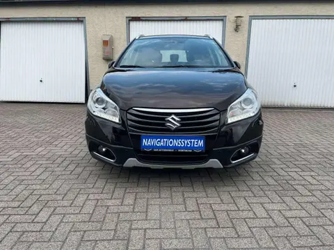 Used SUZUKI SX4 Petrol 2015 Ad 