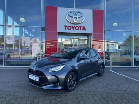 Used TOYOTA YARIS Hybrid 2021 Ad 