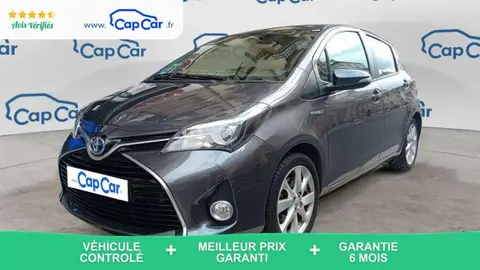 Used TOYOTA YARIS Hybrid 2015 Ad 