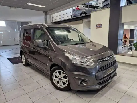 Used FORD TOURNEO Petrol 2018 Ad 