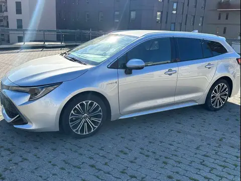 Used TOYOTA COROLLA Hybrid 2019 Ad 