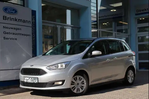 Used FORD GRAND C-MAX Petrol 2019 Ad 