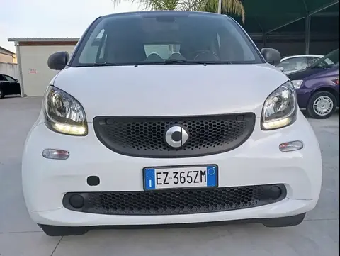 Annonce SMART FORTWO Essence 2015 d'occasion 