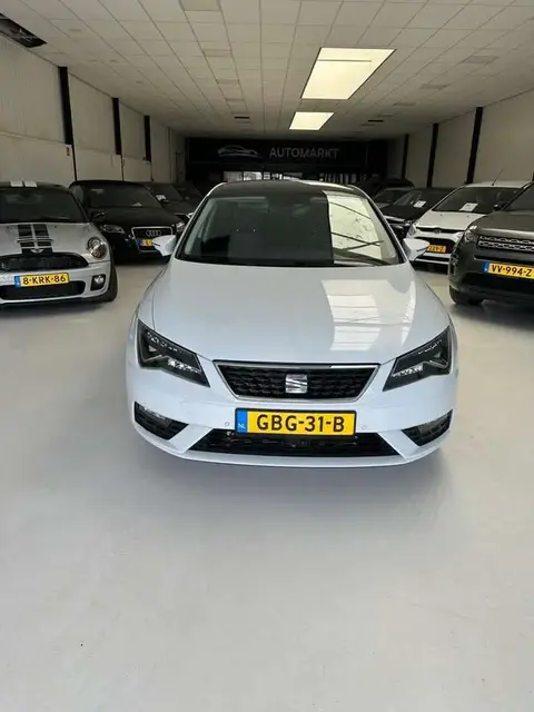 Annonce SEAT LEON Essence 2018 d'occasion 