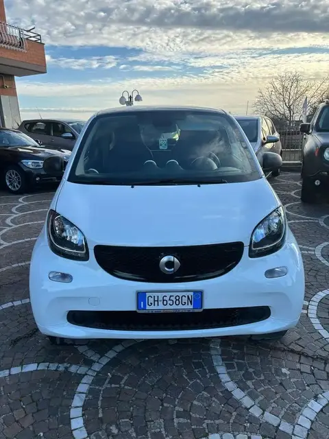 Annonce SMART FORTWO Essence 2019 d'occasion 