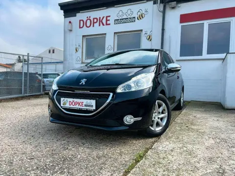 Used PEUGEOT 208 Petrol 2015 Ad 