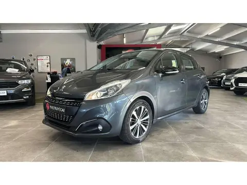 Used PEUGEOT 208 Petrol 2017 Ad 