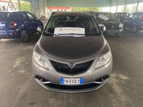 Annonce LANCIA YPSILON Essence 2018 d'occasion 