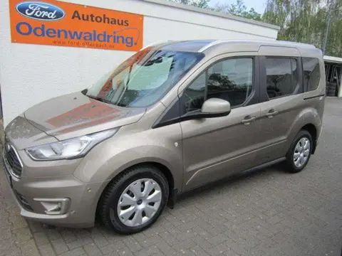 Used FORD TOURNEO Petrol 2019 Ad 