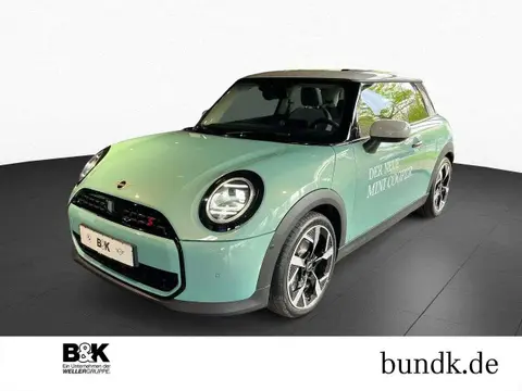 Annonce MINI COOPER Essence 2024 d'occasion Allemagne