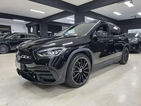 Annonce MERCEDES-BENZ CLASSE GLA Diesel 2021 d'occasion 