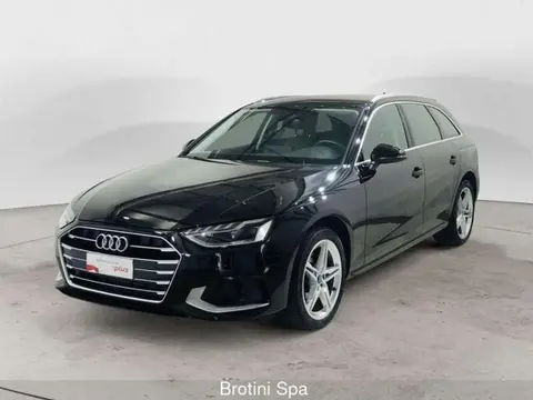 Used AUDI A4  2021 Ad 