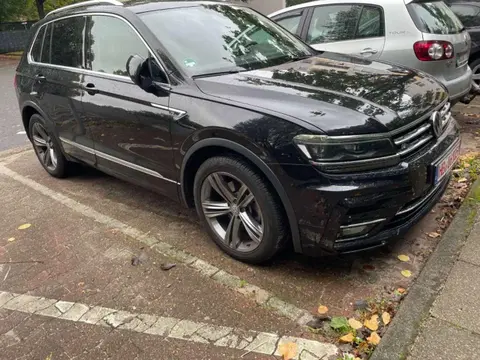 Used VOLKSWAGEN TIGUAN Petrol 2018 Ad 