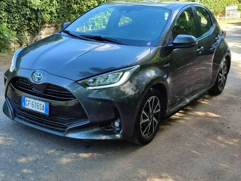 Used TOYOTA YARIS Hybrid 2021 Ad 