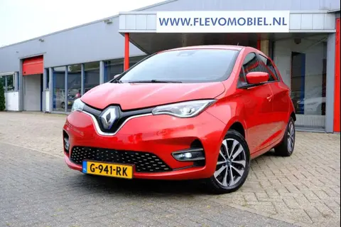 Used RENAULT ZOE Electric 2019 Ad 