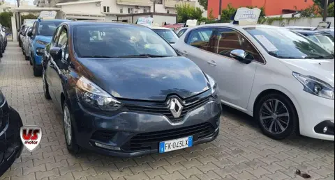 Used RENAULT CLIO Petrol 2017 Ad 