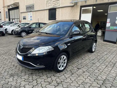 Annonce LANCIA YPSILON Essence 2016 d'occasion 