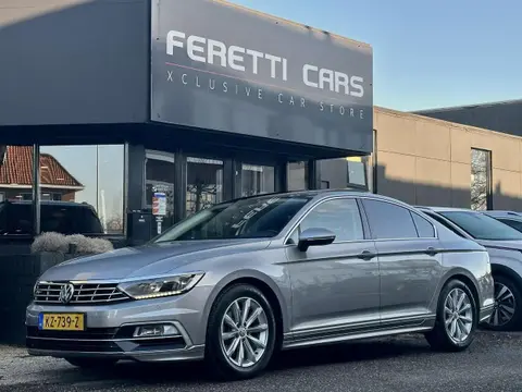 Used VOLKSWAGEN PASSAT Petrol 2017 Ad 