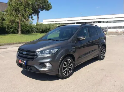 Annonce FORD KUGA Diesel 2018 d'occasion 