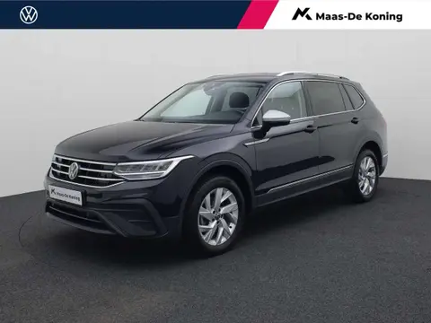 Used VOLKSWAGEN TIGUAN Petrol 2023 Ad 