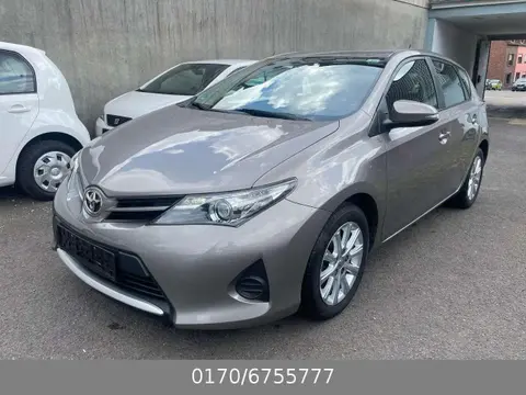 Used TOYOTA AURIS Petrol 2015 Ad 