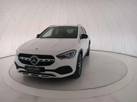 Used MERCEDES-BENZ CLASSE GLA Hybrid 2022 Ad 