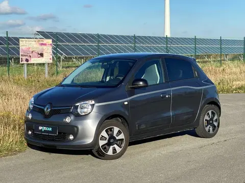 Used RENAULT TWINGO Petrol 2018 Ad 