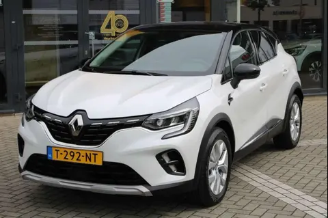 Used RENAULT CAPTUR Hybrid 2021 Ad 