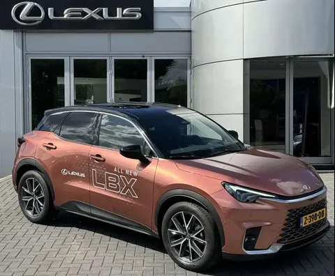 Annonce LEXUS LBX Hybride 2024 d'occasion 