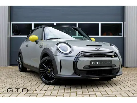 Used MINI COOPER Electric 2022 Ad 