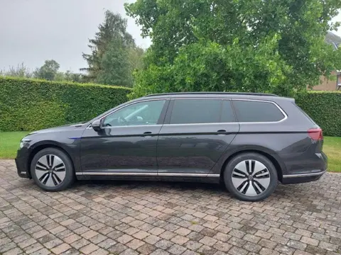 Used VOLKSWAGEN PASSAT Hybrid 2020 Ad 