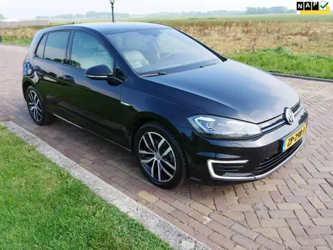 Annonce VOLKSWAGEN GOLF Électrique 2019 d'occasion 