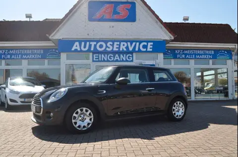 Used MINI ONE Petrol 2018 Ad 