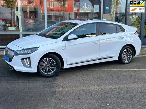 Used HYUNDAI IONIQ Electric 2020 Ad 