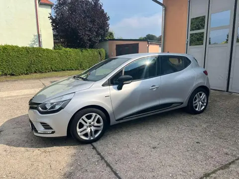 Annonce RENAULT CLIO Essence 2019 d'occasion 