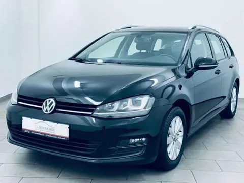 Used VOLKSWAGEN GOLF Petrol 2015 Ad 