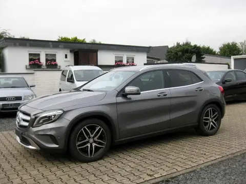 Annonce MERCEDES-BENZ CLASSE GLA Essence 2016 d'occasion 