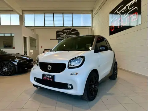 Annonce SMART FORTWO Essence 2015 d'occasion 