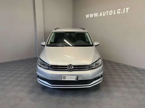 Used VOLKSWAGEN TOURAN Petrol 2019 Ad 