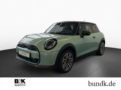 Annonce MINI COOPER Essence 2024 d'occasion Allemagne